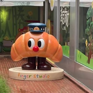 life size resin bread model sculpture hand painted artistic bakery shop entrance decoration large floor standing ornament