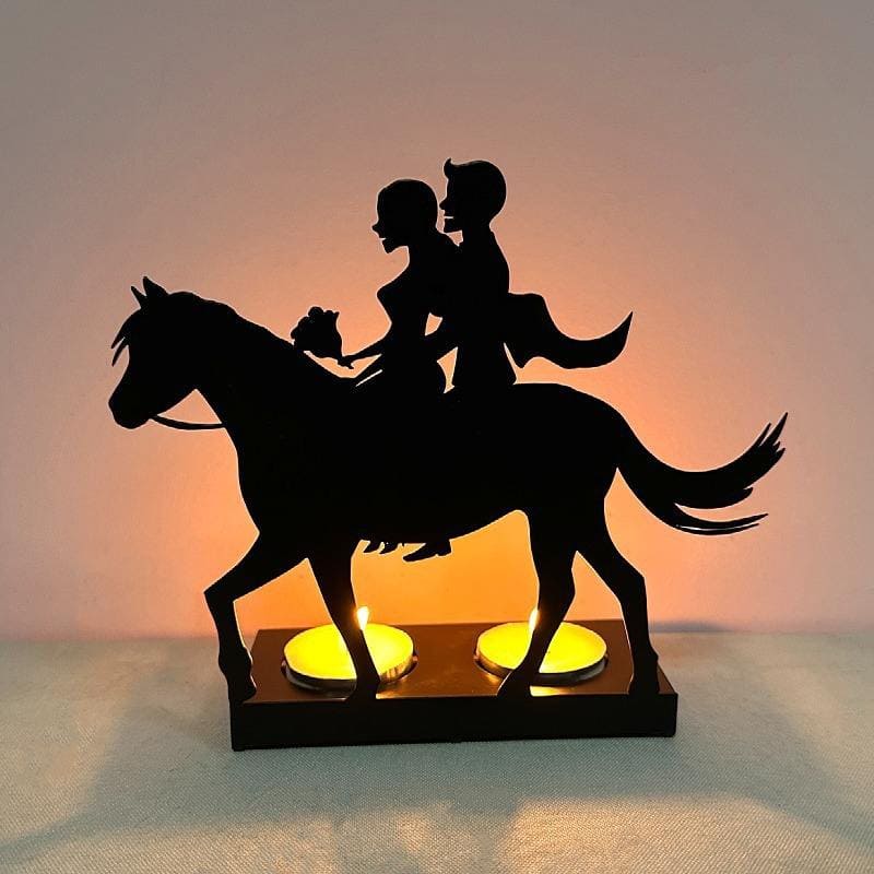 Creative Metal Crafts Valentine's Day Fun Human Shaped Candlesticks Romantic Simple Ornaments Wedding Table Home Party Decor