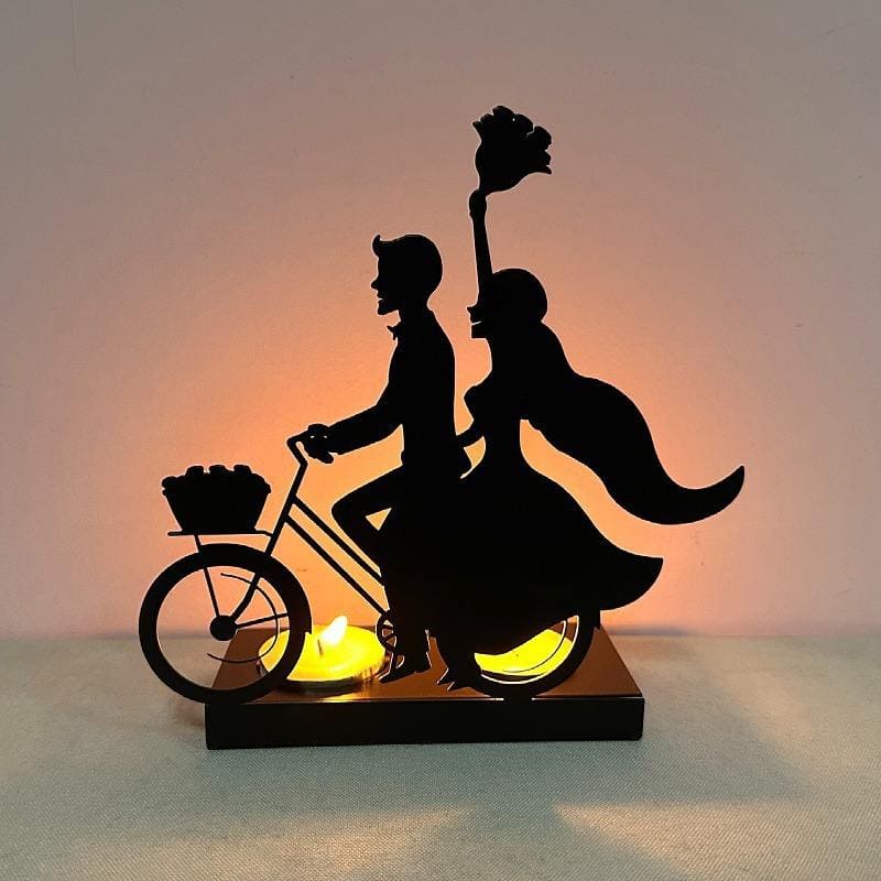 Creative Metal Crafts Valentine's Day Fun Human Shaped Candlesticks Romantic Simple Ornaments Wedding Table Home Party Decor