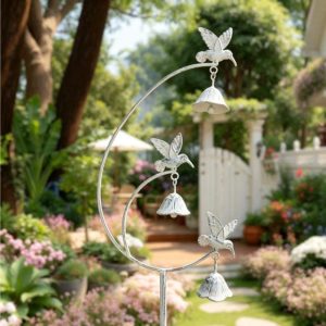 Hot-Selling Wrought Iron Hummingbird Bee Bell Decorative Flower Inserts Metal Climbing Frames Lawn Landscaping Garden Decor