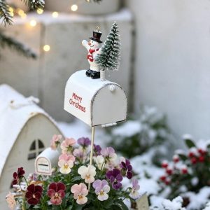 Christmas Santa Snowman Mailbox Insert 3d Metal Craft Exquisite Iron Ornament for Balcony Patio Garden Planters Garden Decor
