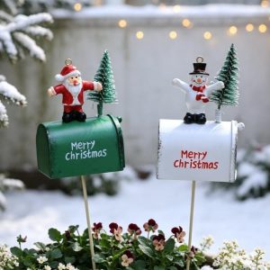 Christmas Santa Snowman Mailbox Insert 3d Metal Craft Exquisite Iron Ornament for Balcony Patio Garden Planters Garden Decor